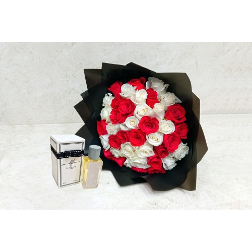 Hand Bouquet 40 Roses With Perfume