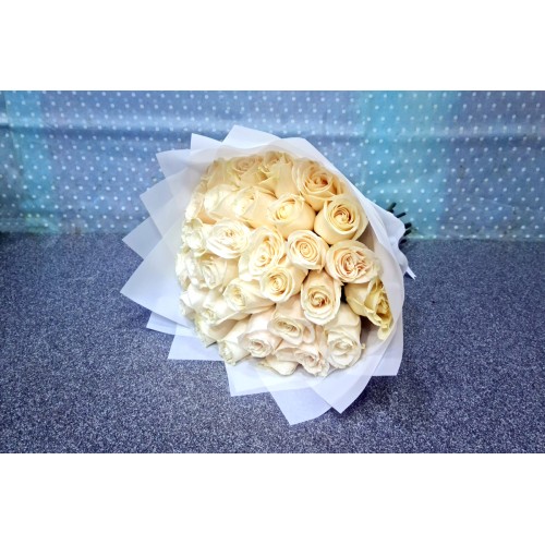 40 Roses White