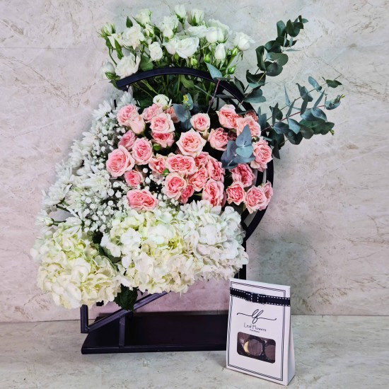 Grand Gift With Chocolate