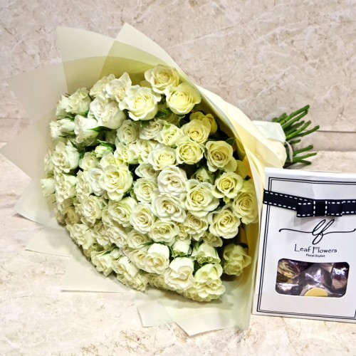 Baby Rose White Hand Bouquet 32
