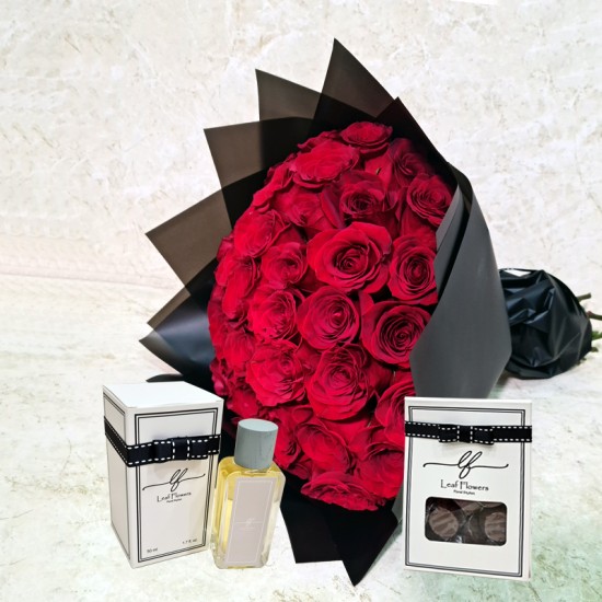 40 Roses Red Bouquet With Gifts