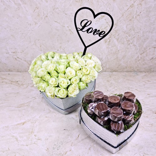 Love Box White With Chocolate 2