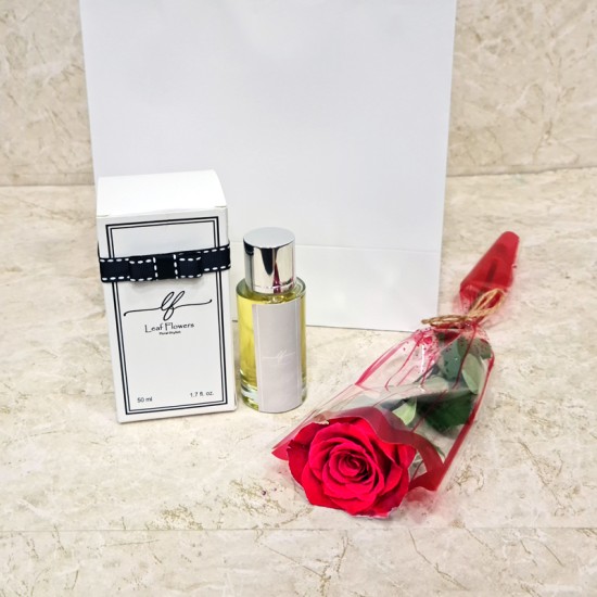 Red Rose and Perfume Red Rose and Perfume