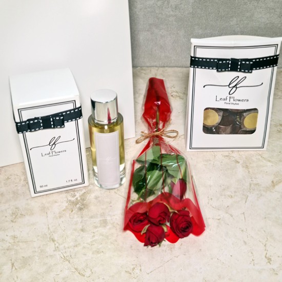 Single Baby Rose Red With Gifts Single Baby Rose Red With Gifts