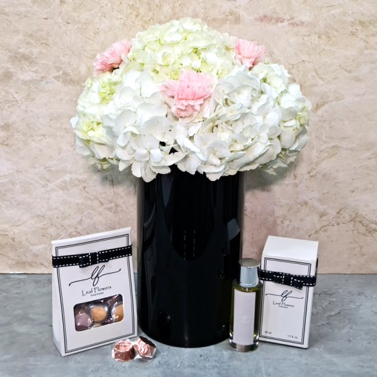 hydrangea black vase 5 hydrangea black vase 5