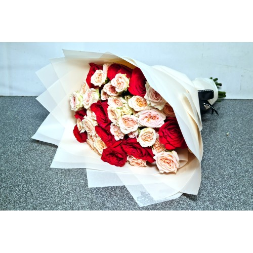 Mixed Flower Bouquet 2000 Mixed Flower Bouquet 2000
