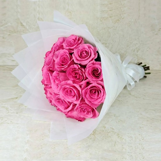 20 roses pink bouquet