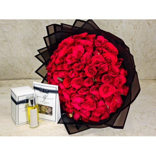 Red Roses 100 With Gifts